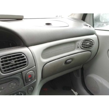 renault scenic (ja..) del año 2002