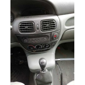 renault scenic (ja..) del año 2002