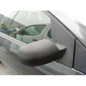 ford fiesta (cbk) del año 2004