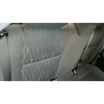 ford focus berlina (cak) del año 2004