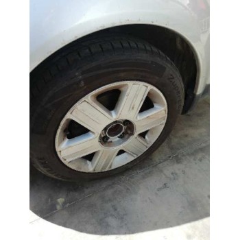 audi a2 (8z) del año 2002