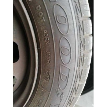 ford fiesta (cbk) del año 2004