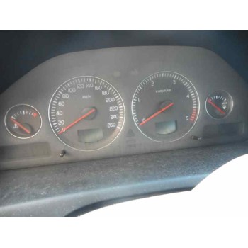 volvo xc70 del año 2004