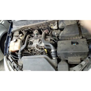 ford focus berlina (cak) del año 2004