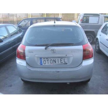 toyota corolla (e12) del año 2002