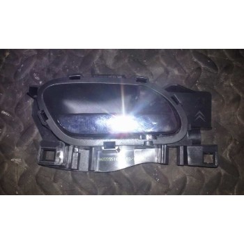 MANETA INTERIOR TRASERA DERECHA 