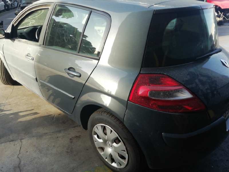 renault megane ii berlina 5p del año 2008