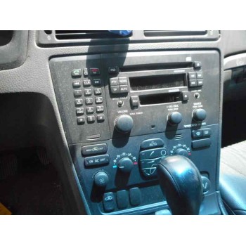 volvo xc70 del año 2004