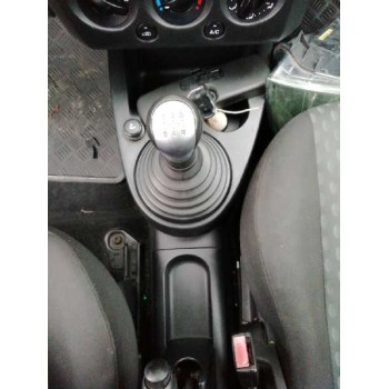 ford fiesta (cbk) del año 2004