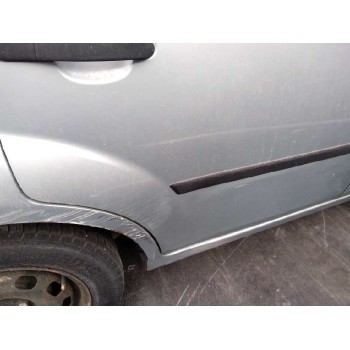 ford fiesta (cbk) del año 2004