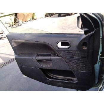 ford fiesta (cbk) del año 2004