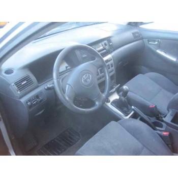 toyota corolla (e12) del año 2002