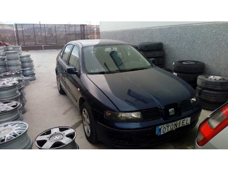 SEAT LEON (1M1)