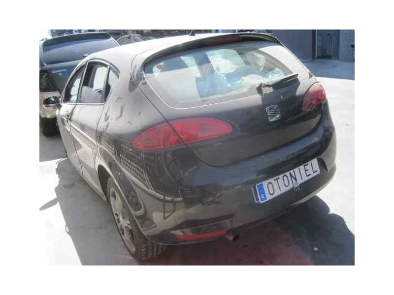 SEAT LEON (1P1)