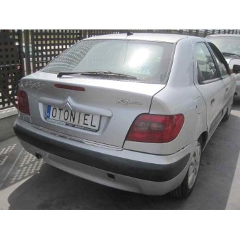 citroën xsara berlina del año 2003