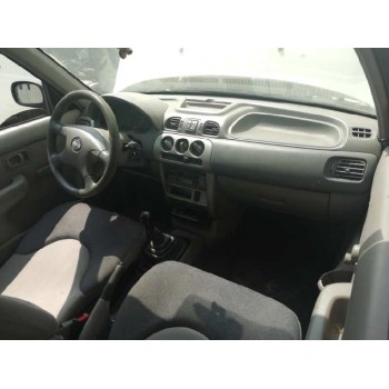 nissan micra (k11) del año 2001