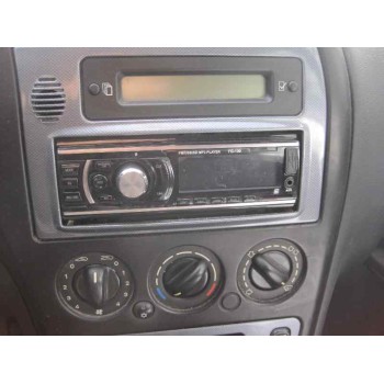 citroën xsara berlina del año 2003