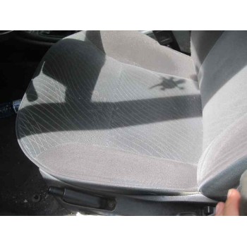 citroën xsara berlina del año 2003