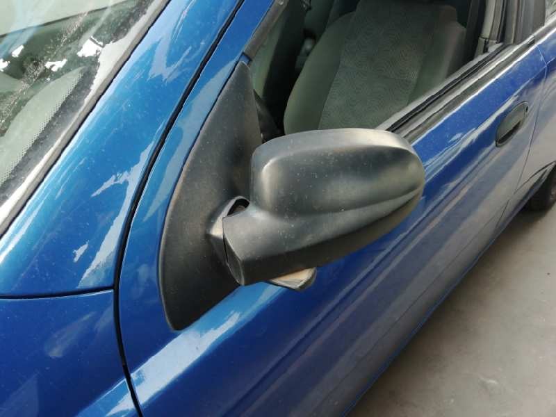 Recambio de retrovisor izquierdo para daewoo kalos 1.2 se referencia OEM IAM  MANUAL NEGRO