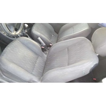 ford focus berlina (cak) del año 2002