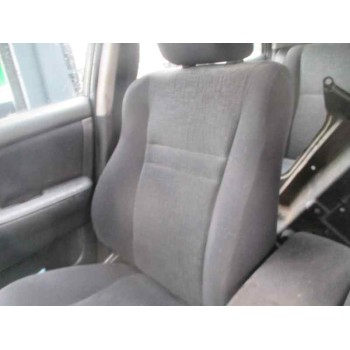 toyota corolla (e12) del año 2003