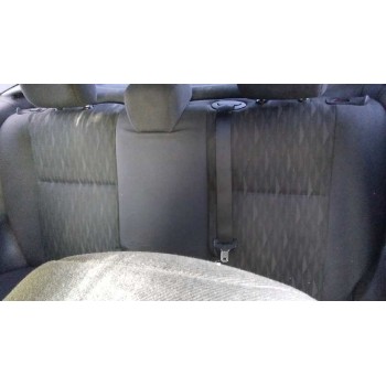 ford focus berlina (cak) del año 2002