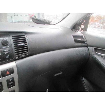 toyota corolla (e12) del año 2003