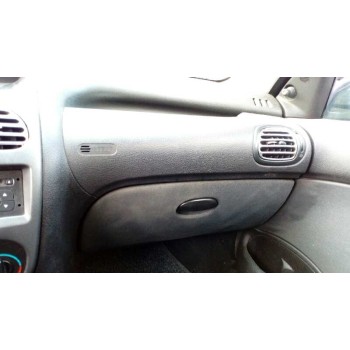 peugeot 206 berlina del año 2006