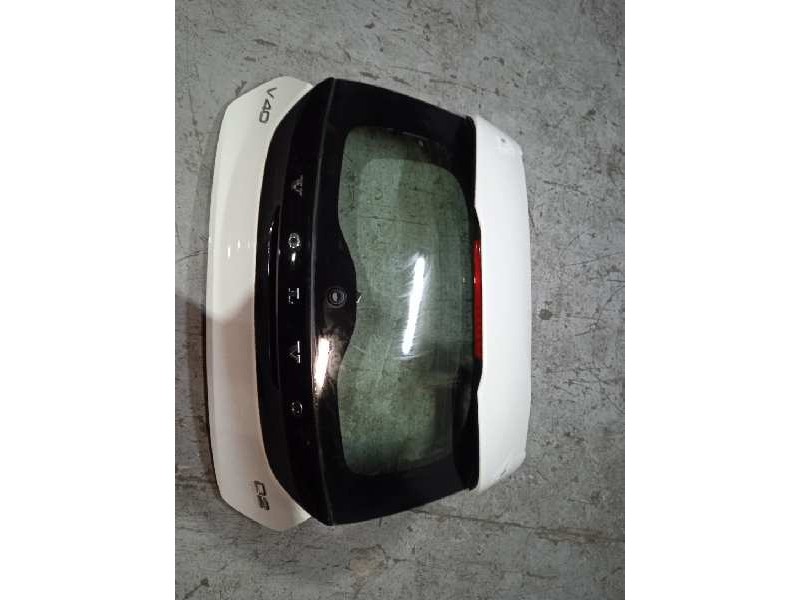 Recambio de porton trasero para volvo v40 2.0 diesel cat referencia OEM IAM 32227622  
