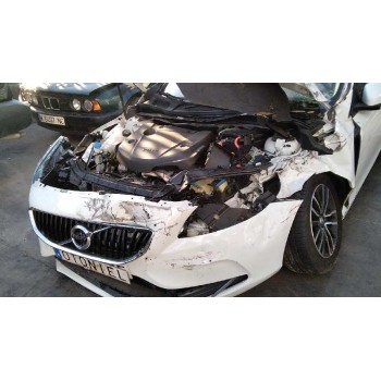 volvo v40 del año 2017