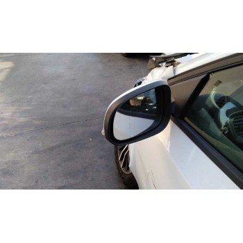 volvo v40 del año 2017