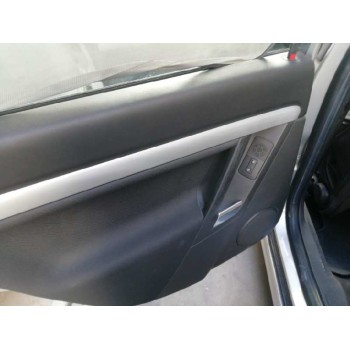 opel vectra c berlina del año 2004