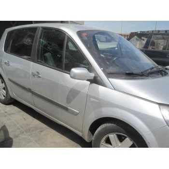 renault scenic ii del año 2005
