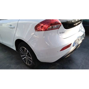 volvo v40 del año 2017