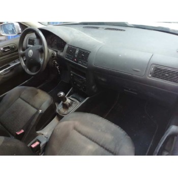 volkswagen golf iv berlina (1j1) del año 2001