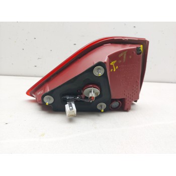 Recambio de piloto trasero derecho interior para kia stonic (yb) 1.2 cvvt referencia OEM IAM 92404H8400 2 