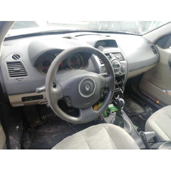 renault megane ii classic berlina del año 2007