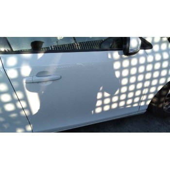 volvo v40 del año 2017