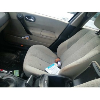 renault megane ii classic berlina del año 2007