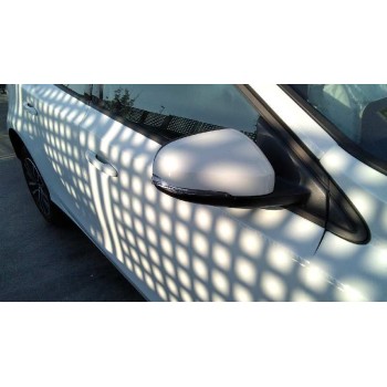 volvo v40 del año 2017