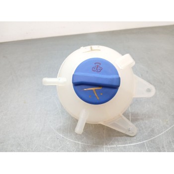 Recambio de deposito expansion para omoda 5 referencia OEM IAM 302001073AA  