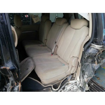 kia carnival del año 2010