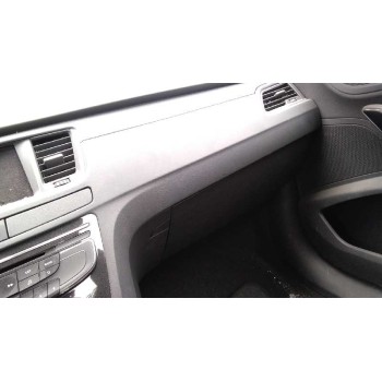 peugeot 508 del año 2012