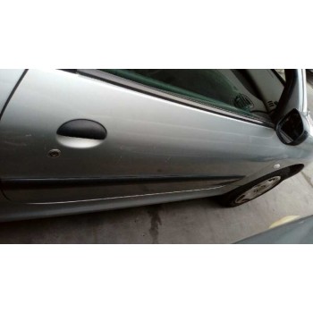 peugeot 206 berlina del año 2002