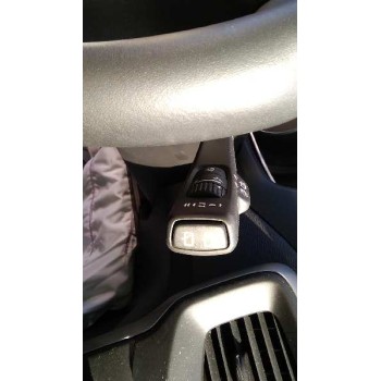 volvo v40 del año 2017