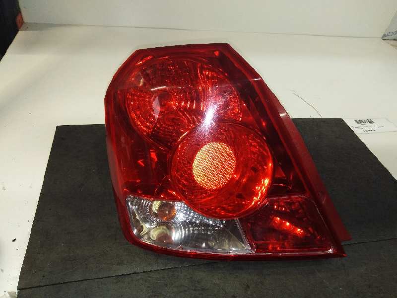 Recambio de piloto trasero izquierdo para daewoo kalos 1.4 se referencia OEM IAM   