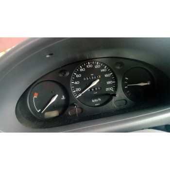 nissan micra (k11) del año 1995