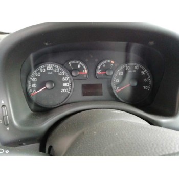 fiat punto berlina (188) del año 2005