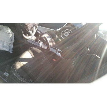 volvo v40 del año 2017