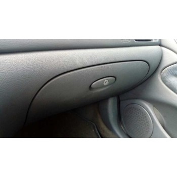 citroën c5 berlina del año 2001